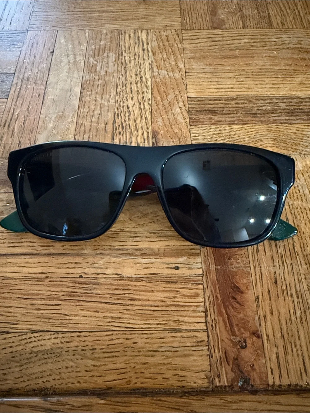 Gucci Black Sunglasses with Dark Lenses